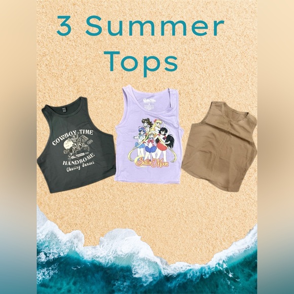 💚 BUNDLE OF 3 TOPS Crop & Tees Like New & New Condition SZ: Medium. Some are NWT - Picture 1 of 7